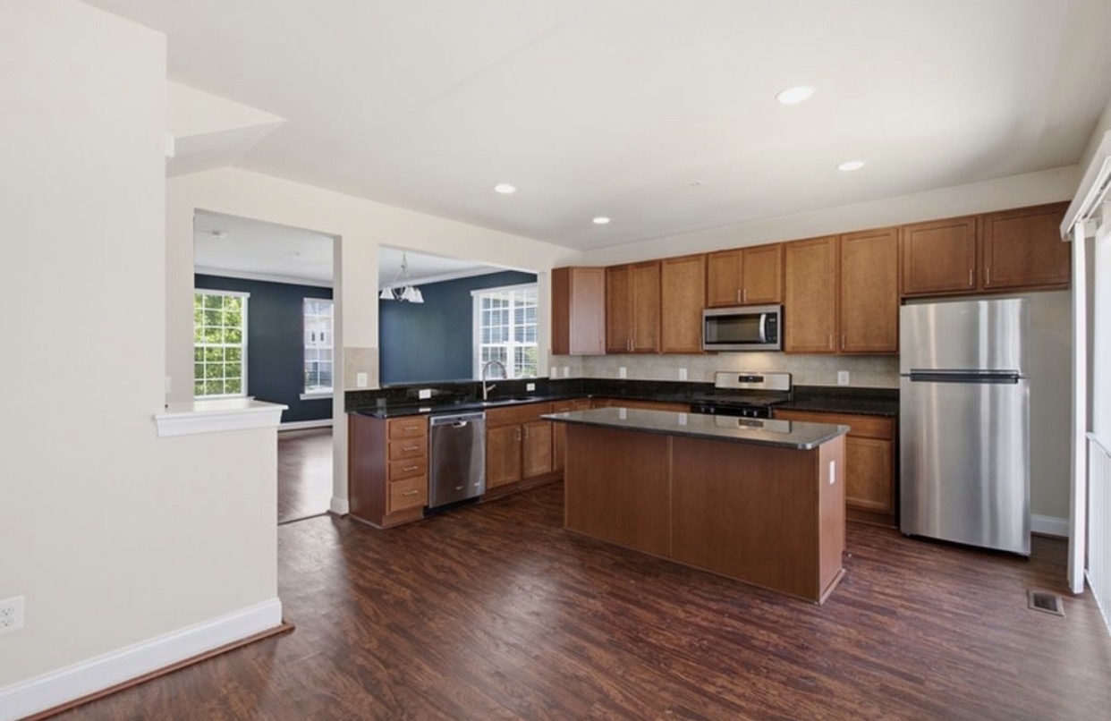 TOWNHOUSE FOR RENT
