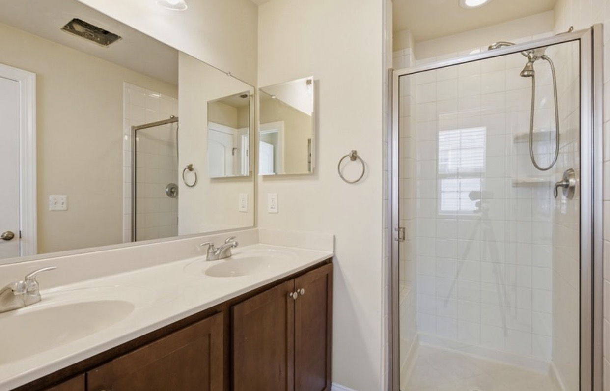 TOWNHOUSE FOR RENT