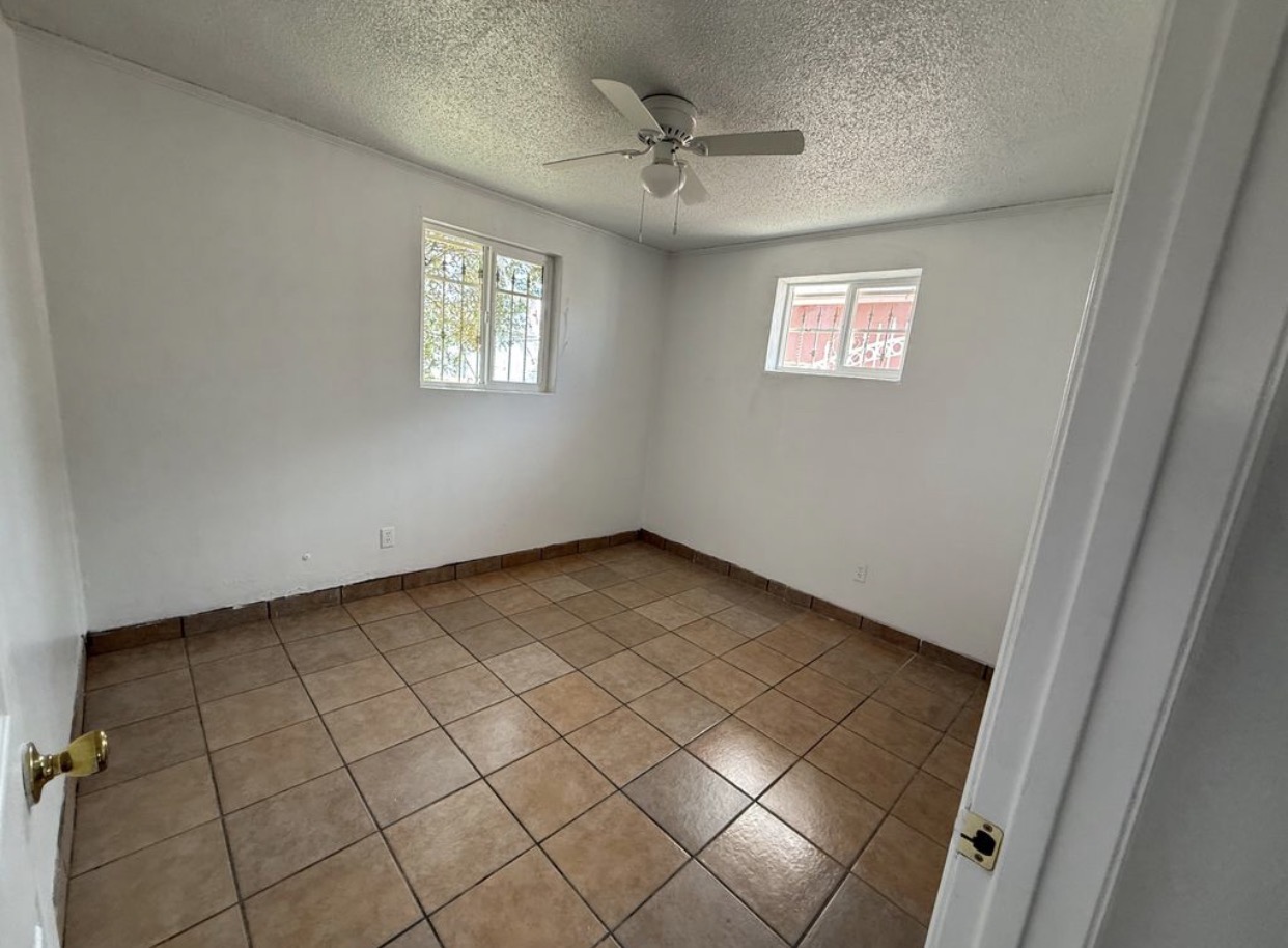 HOUSE FOR RENT