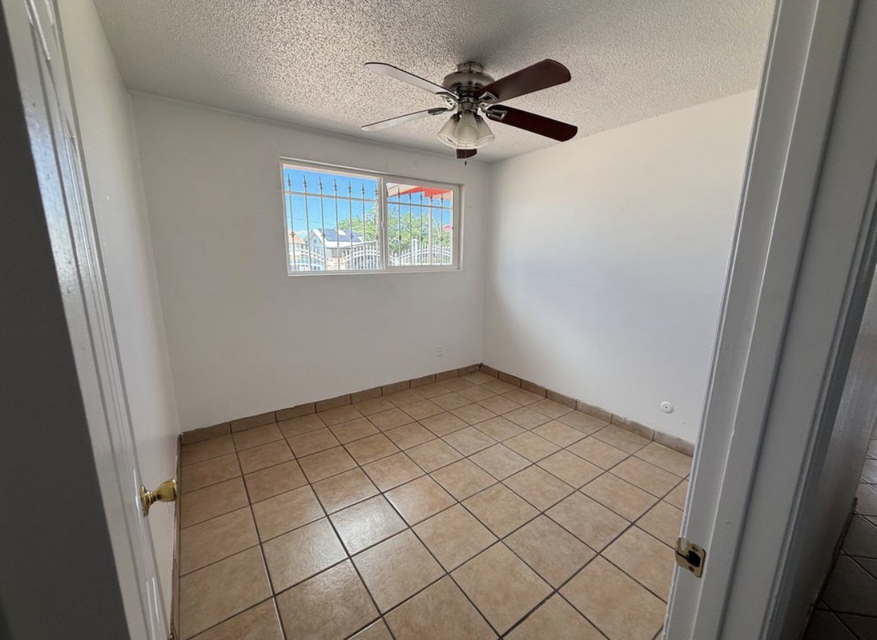 HOUSE FOR RENT