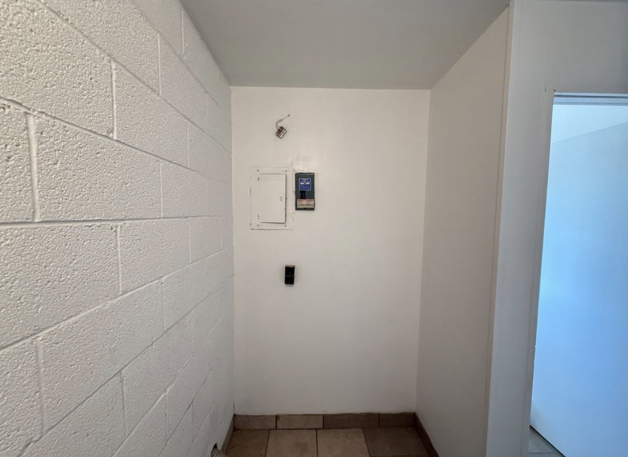 HOUSE FOR RENT