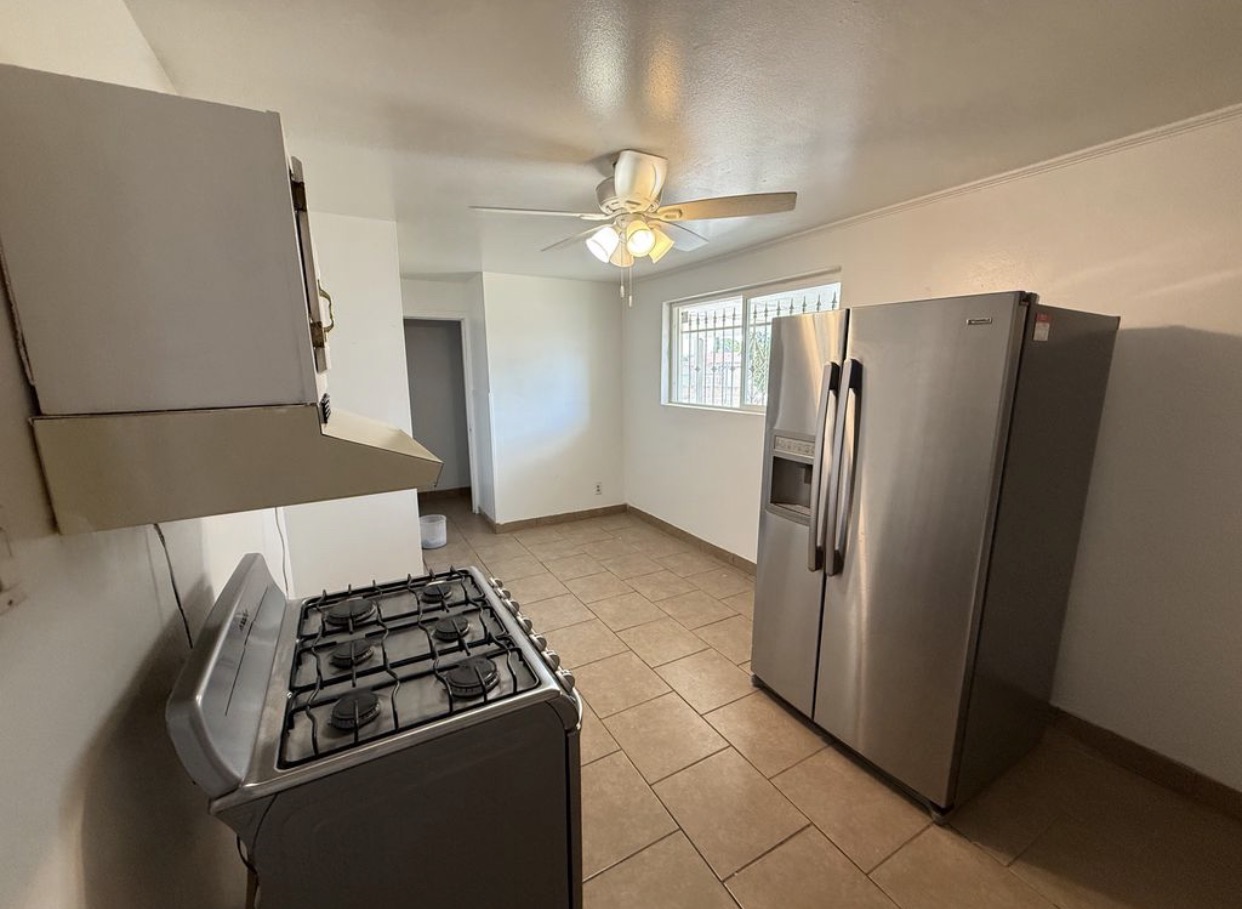 HOUSE FOR RENT