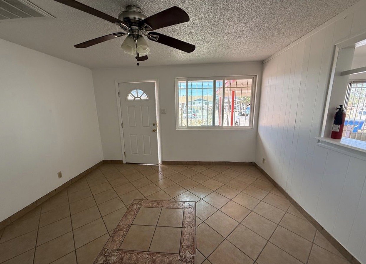 HOUSE FOR RENT