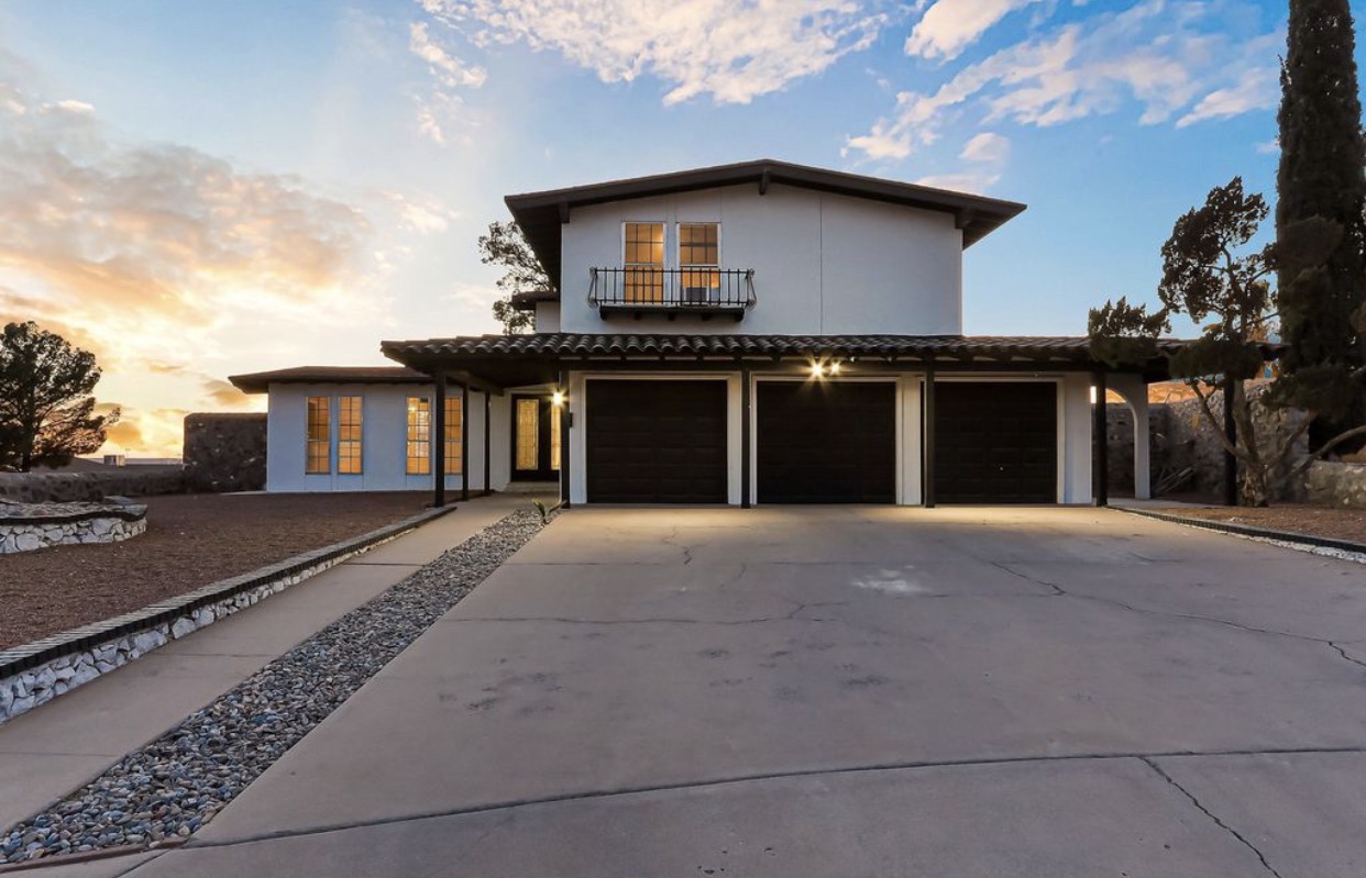 HOUSE FOR RENT