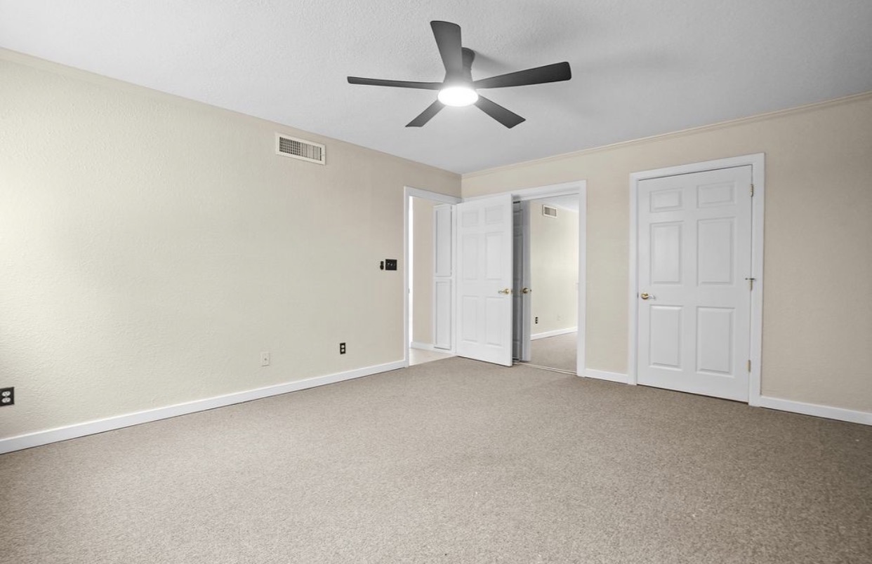 HOUSE FOR RENT