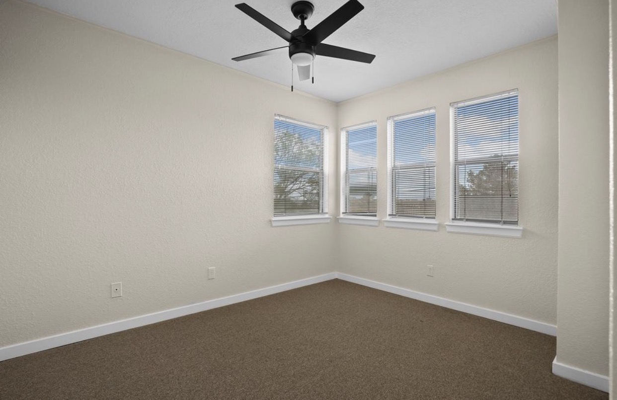 HOUSE FOR RENT