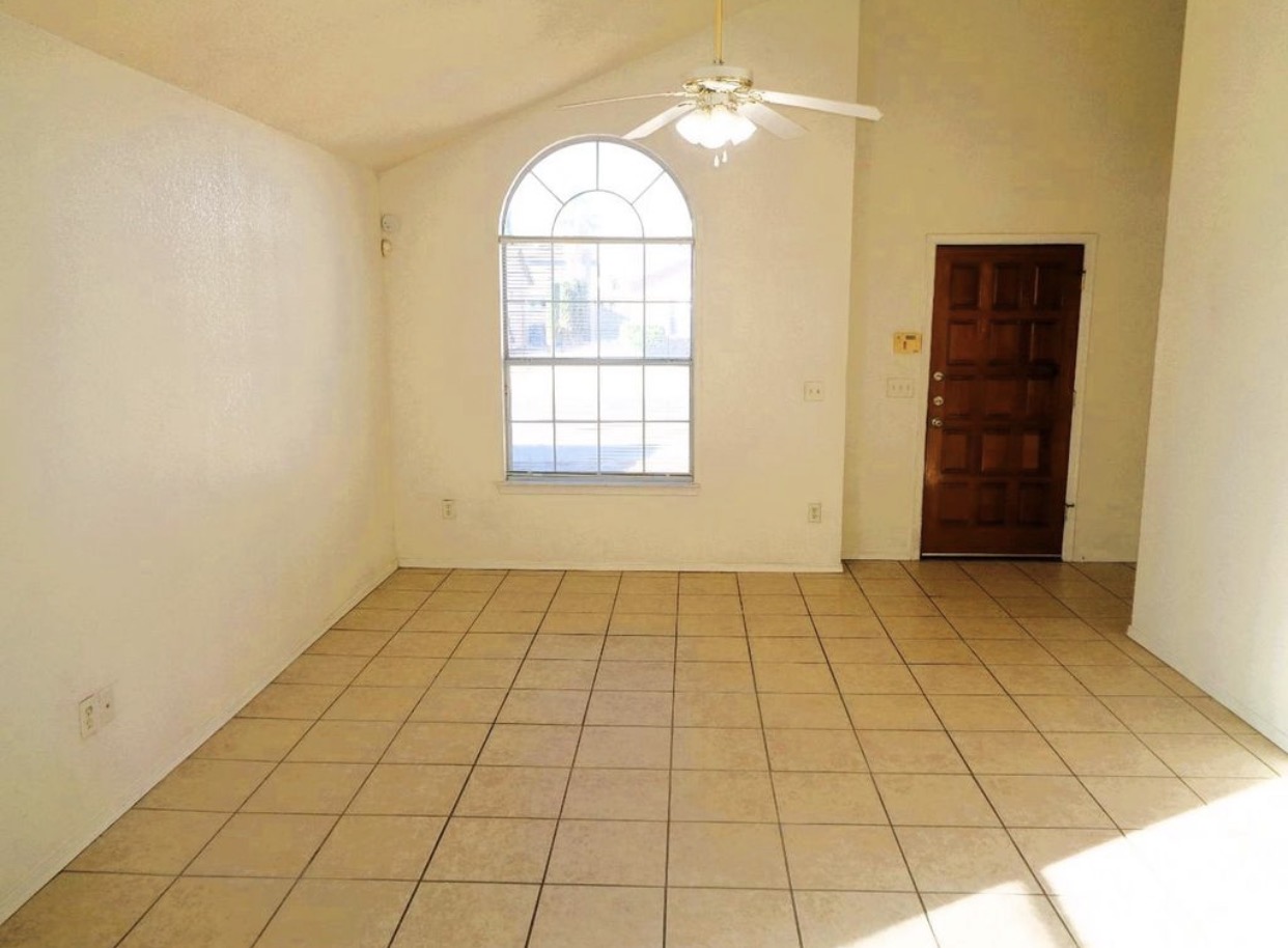 FOR RENT